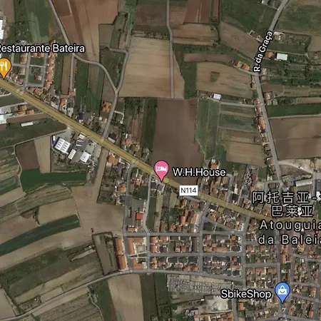 W.h.house Homestay szállás Atouguia da Baleia