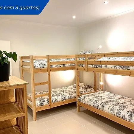 Homestay W.h.house Atouguia Da Baleia