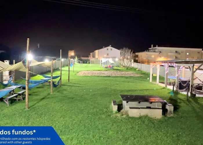 W.h.house ホームステイ アトウギア・ダ・バレイア